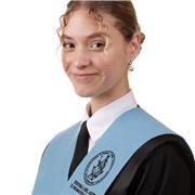 Me considero una persona trabajadora y con muchísima vocación. Estoy finalizando mis estudios en el Grado de Historia del Arte y tengo conocimientos en Historia, literatura, arte y un C1 en Inglés.
Tengo pasión por lo que hago y le pongo mucho esfuerzo a